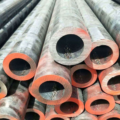 ASTM A106 A36 A53 Bezszwowe rury ze stali węglowej 1m 4m 6m 8m